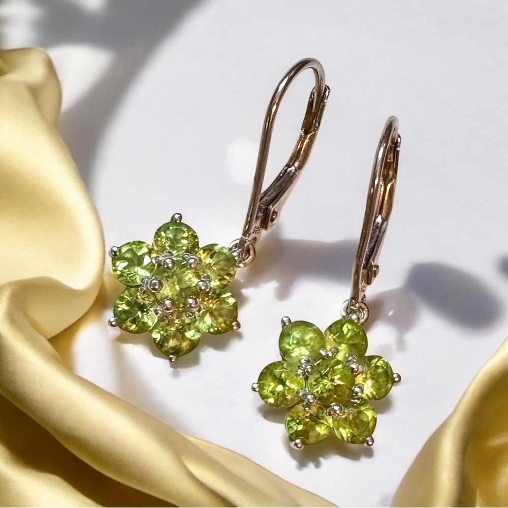 Natural Mint Green Peridot Cluster Sterling Silver Leverback Earrings